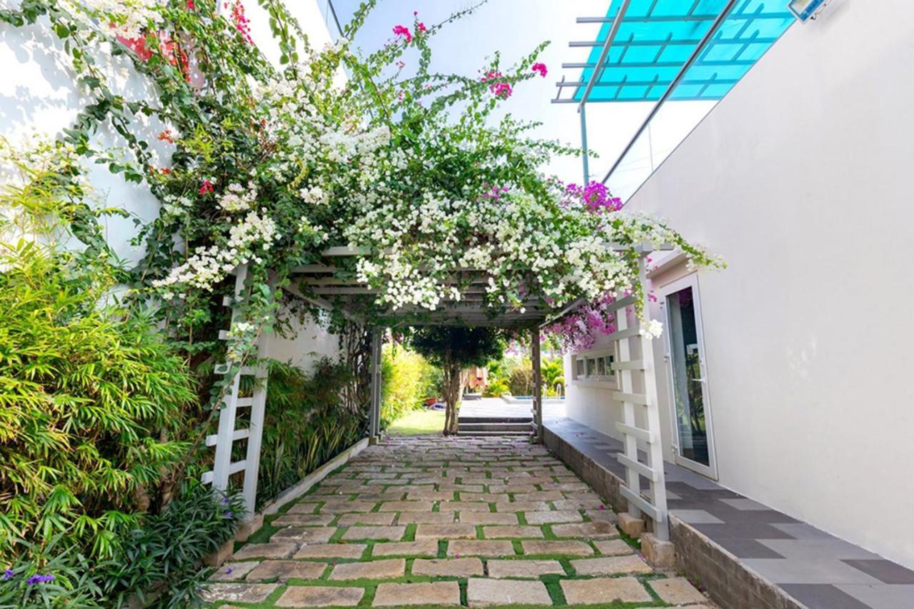 Aria Reasort - Blueshaphire Can Ho - Villa Nghi Duong Giap Bien Vung Tau Exteriör bild